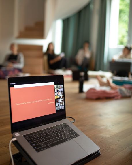 Online Yin Yoga-Weiterbildung